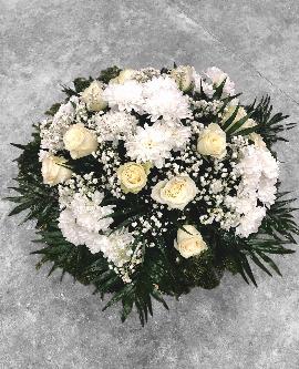 Bēru vainags ar baltām un sarkanām floretes ziediem, 60 cm